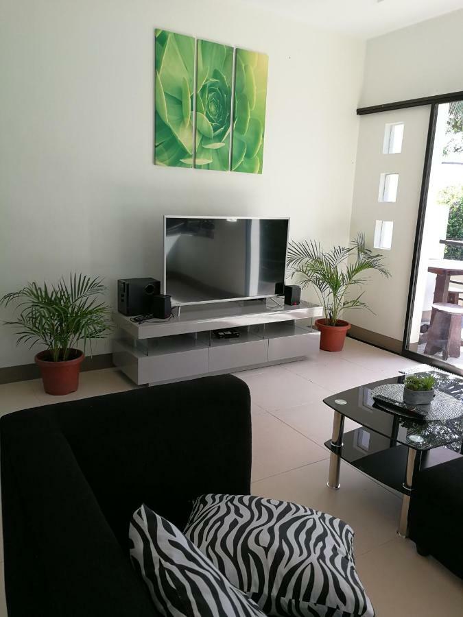 Oceanside 2 Bedroom House, 100Mbps Wifi Панглао Экстерьер фото